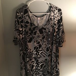 LuLaRoe perfect tee. 2x